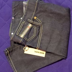 Nwt diesel matic style jeans